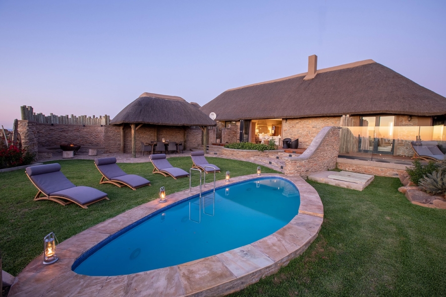 33 Bedroom Property for Sale in Jansenville Rural Eastern Cape